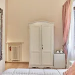 Palazzo Del Magnifico 3*