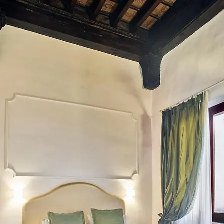ベッド・アンド・ブレックファスト パラッツォ デル マニフィコ B＆b シエーナ