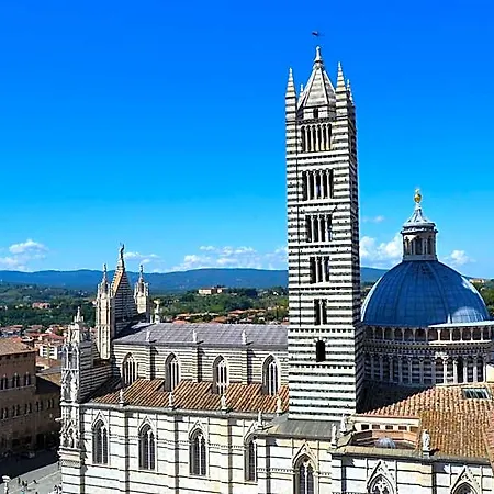 Palazzo Del Magnifico B&B 3* Siena