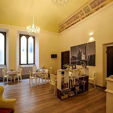 Palazzo Del Magnifico B&B 3* Siena