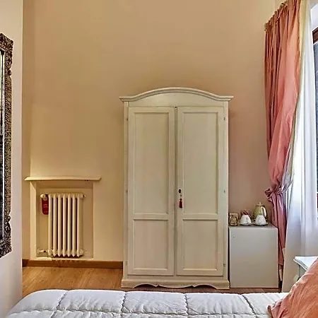 Palazzo Del Magnifico B&B Bed & Breakfast 3*