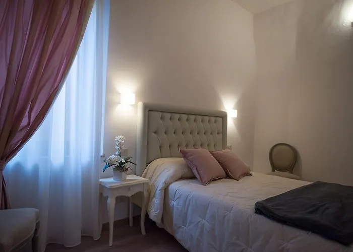 Bed and Breakfast Palazzo Del Magnifico B&B 3*