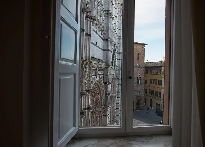 Palazzo Del Magnifico B&B