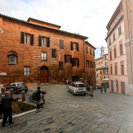 Palazzo Del Magnifico B&B