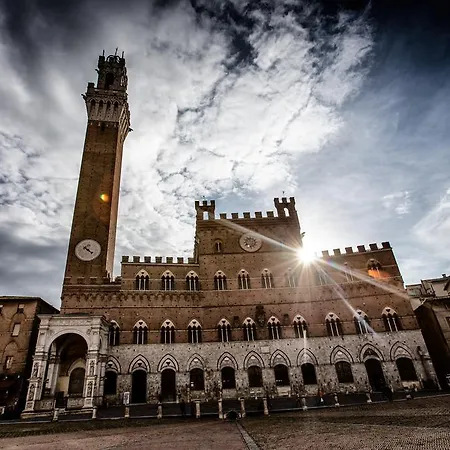 Palazzo Del Magnifico Frühstückspension 3*