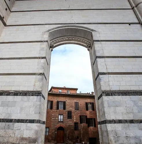 Palazzo Del Magnifico לינה וארוחת בוקר סיינה