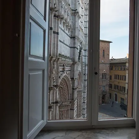 Palazzo Del Magnifico B&B